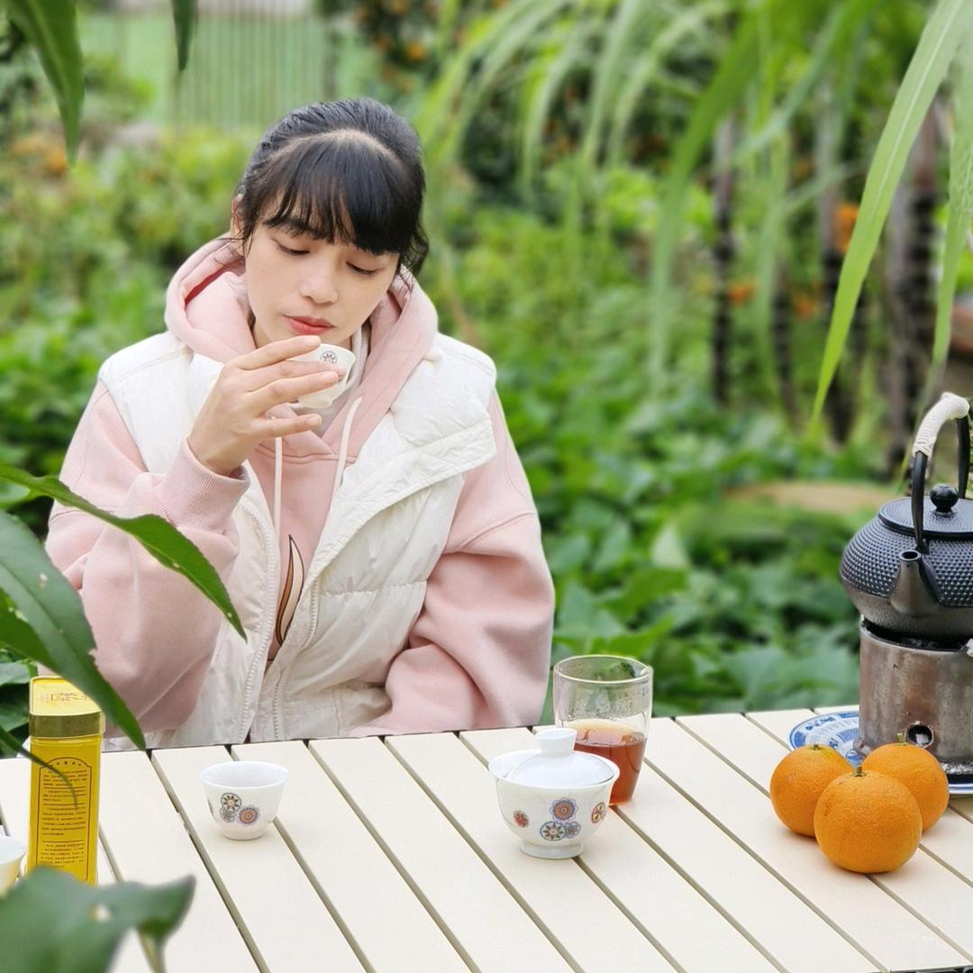 ┏ (^ω^)=☞〃也許ぐ