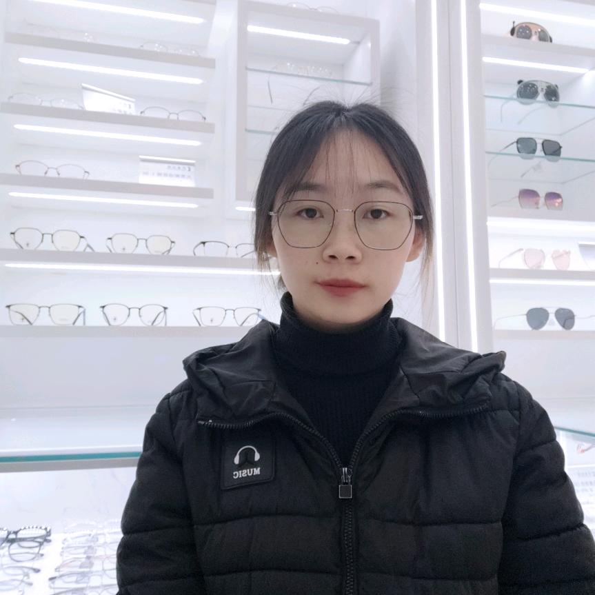 实宏眼镜视光师-小吴老师