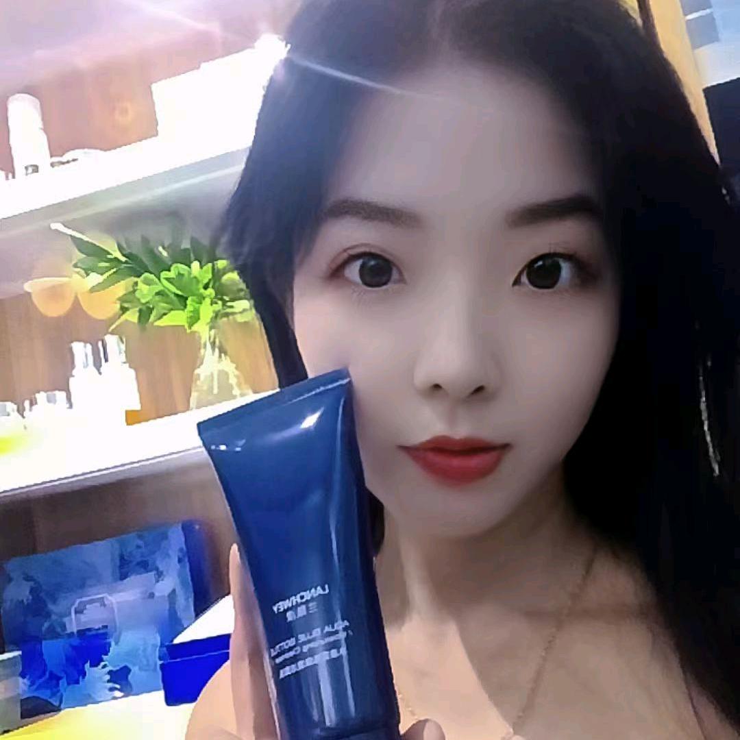 兰薇漾智能美肤空间亚琴