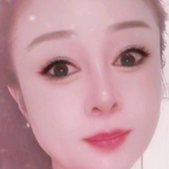 受伤的女人
