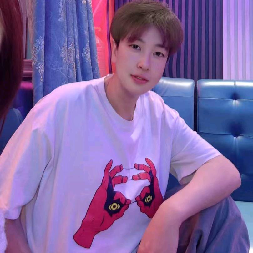 鸿至兴二手车大雅