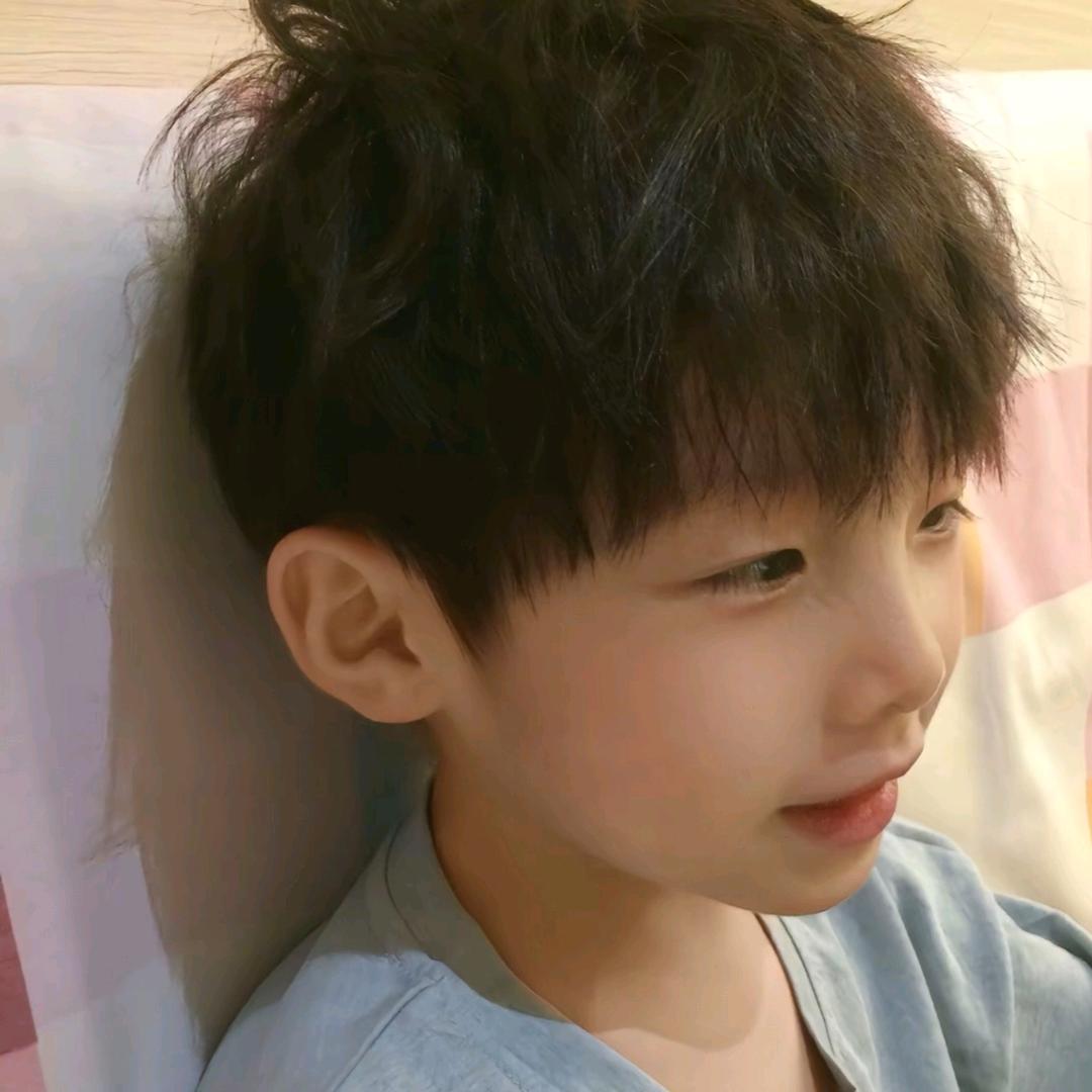 何小浅