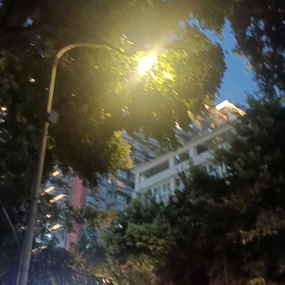 对方正在输入。。。。。。。。。。。。