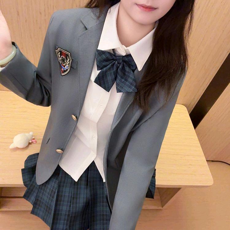 星野高校制服馆