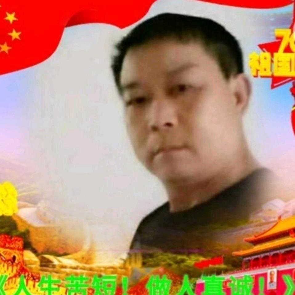 没钱衣服破！说啥都是错！