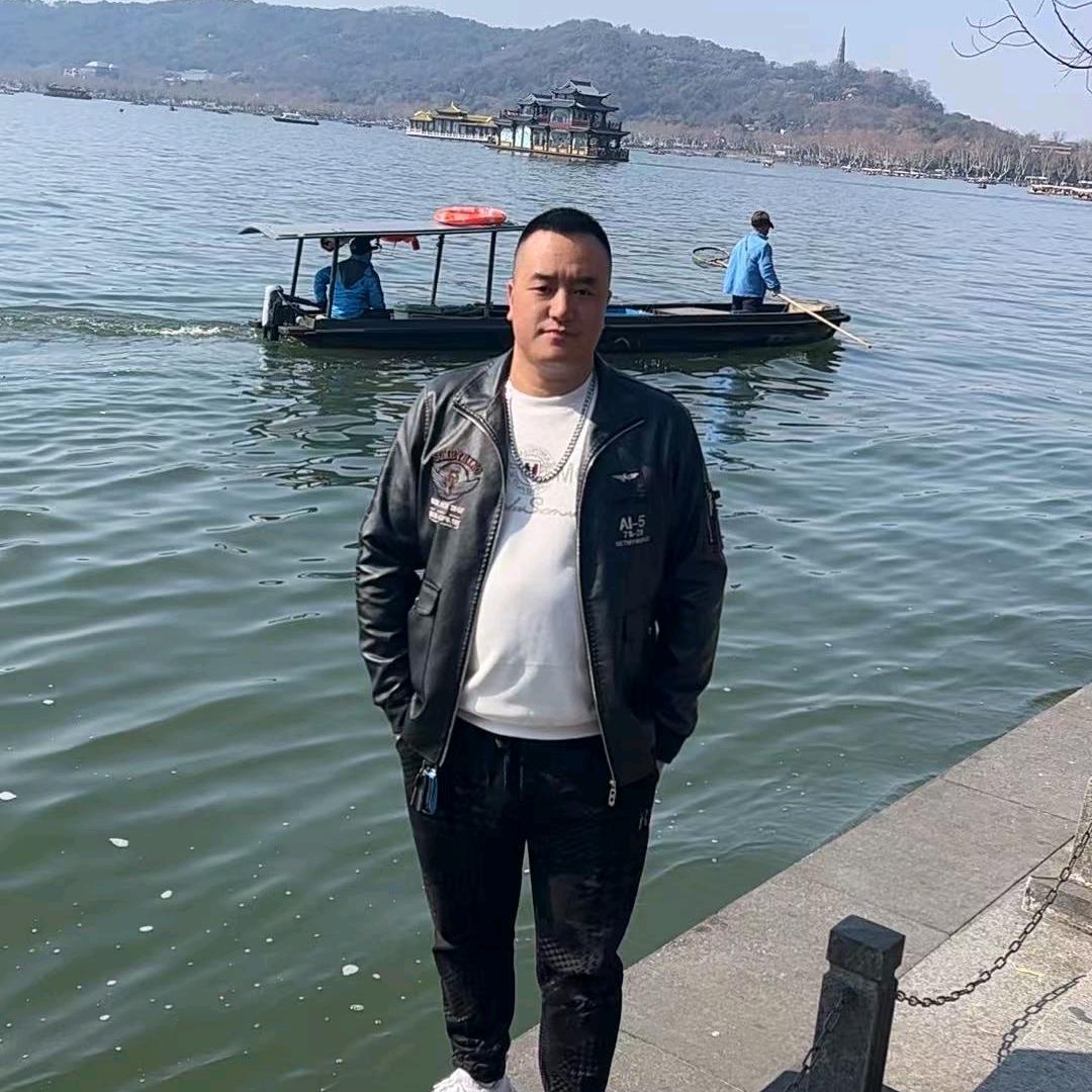 鹅绒服源头工厂赵总