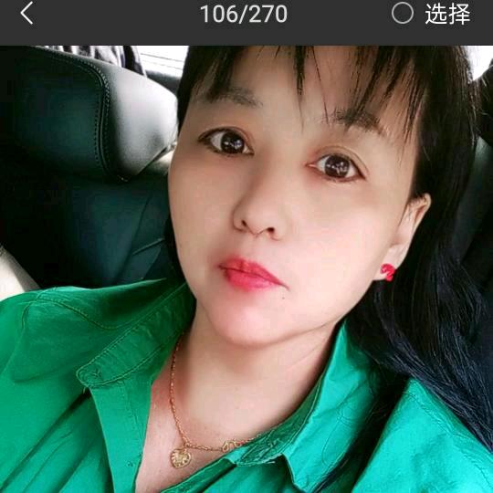 无力的微笑