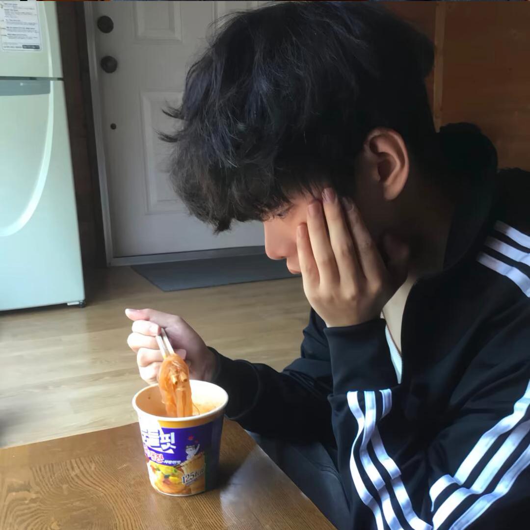和蔼的海