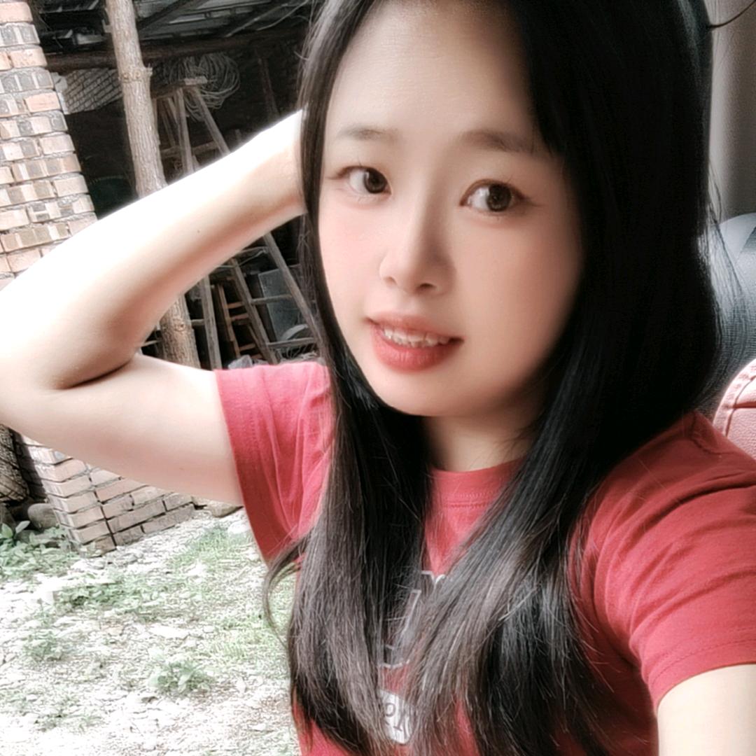 大脸妹