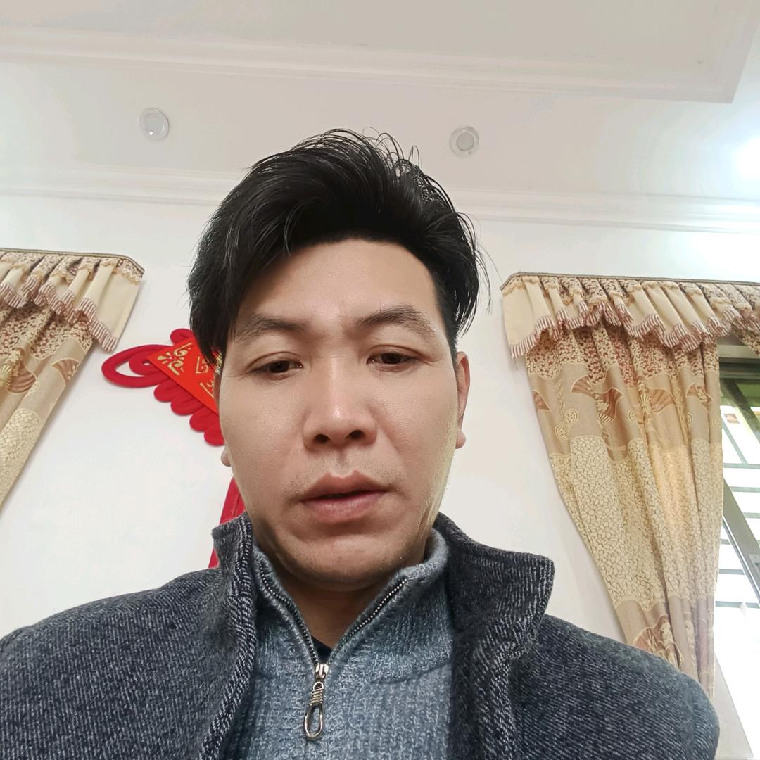 卓伟帆