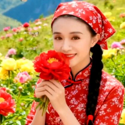 杨阳洋   石店《杨玲服饰》实体店