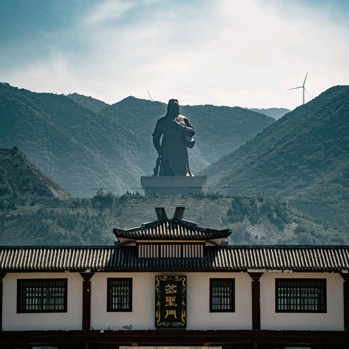 钦钦缓缓