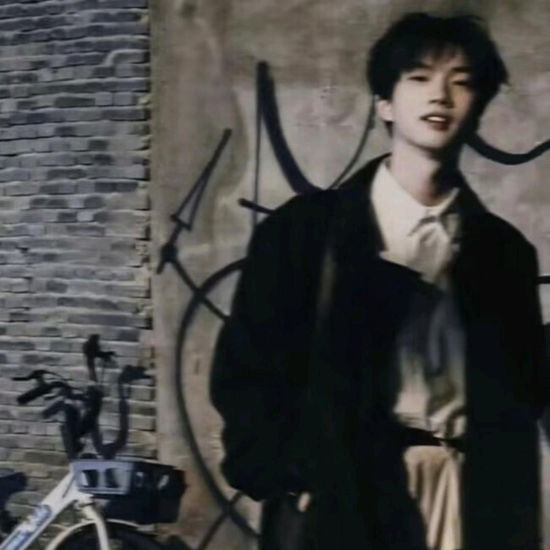 957.（骁骏校园）