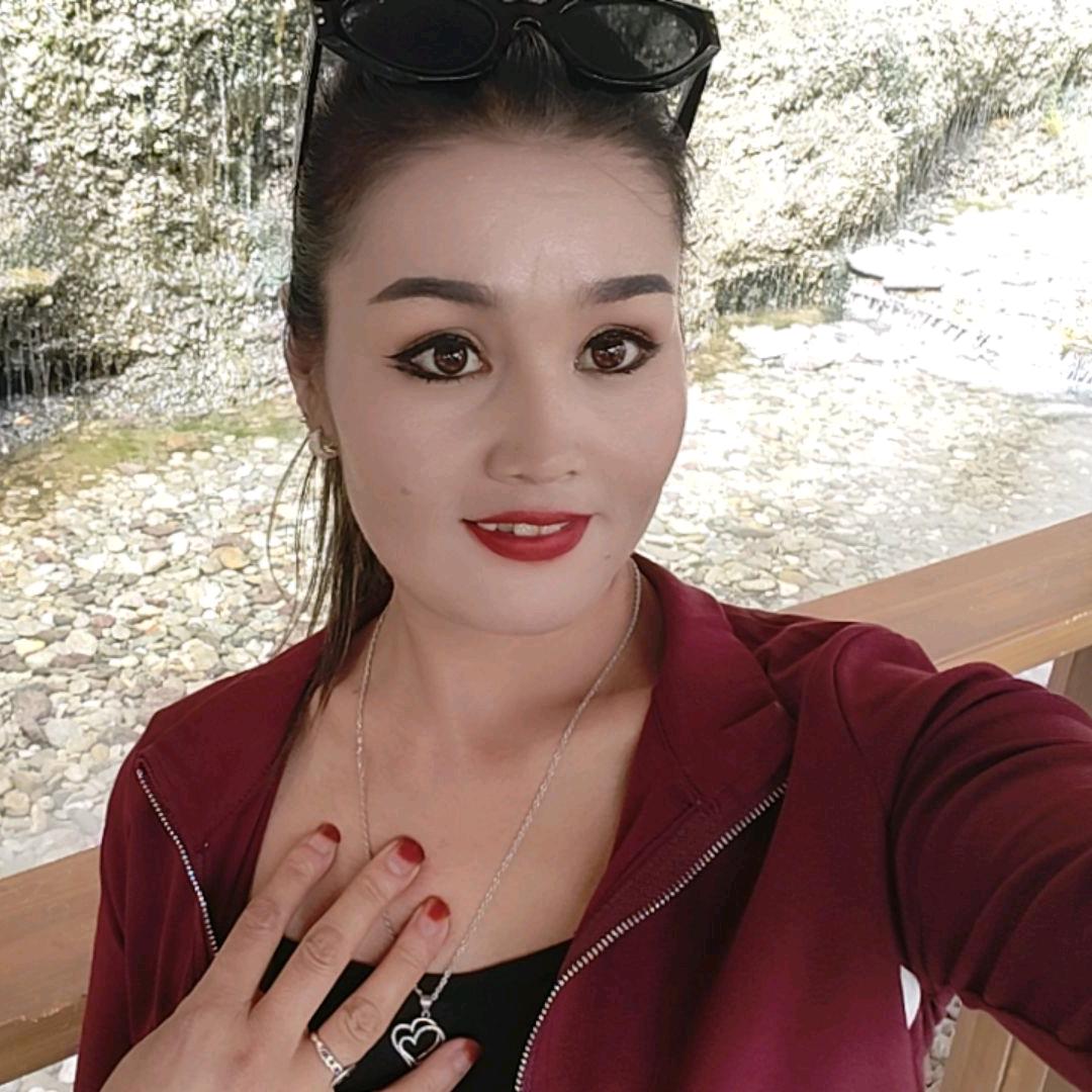 性感女人 服装店