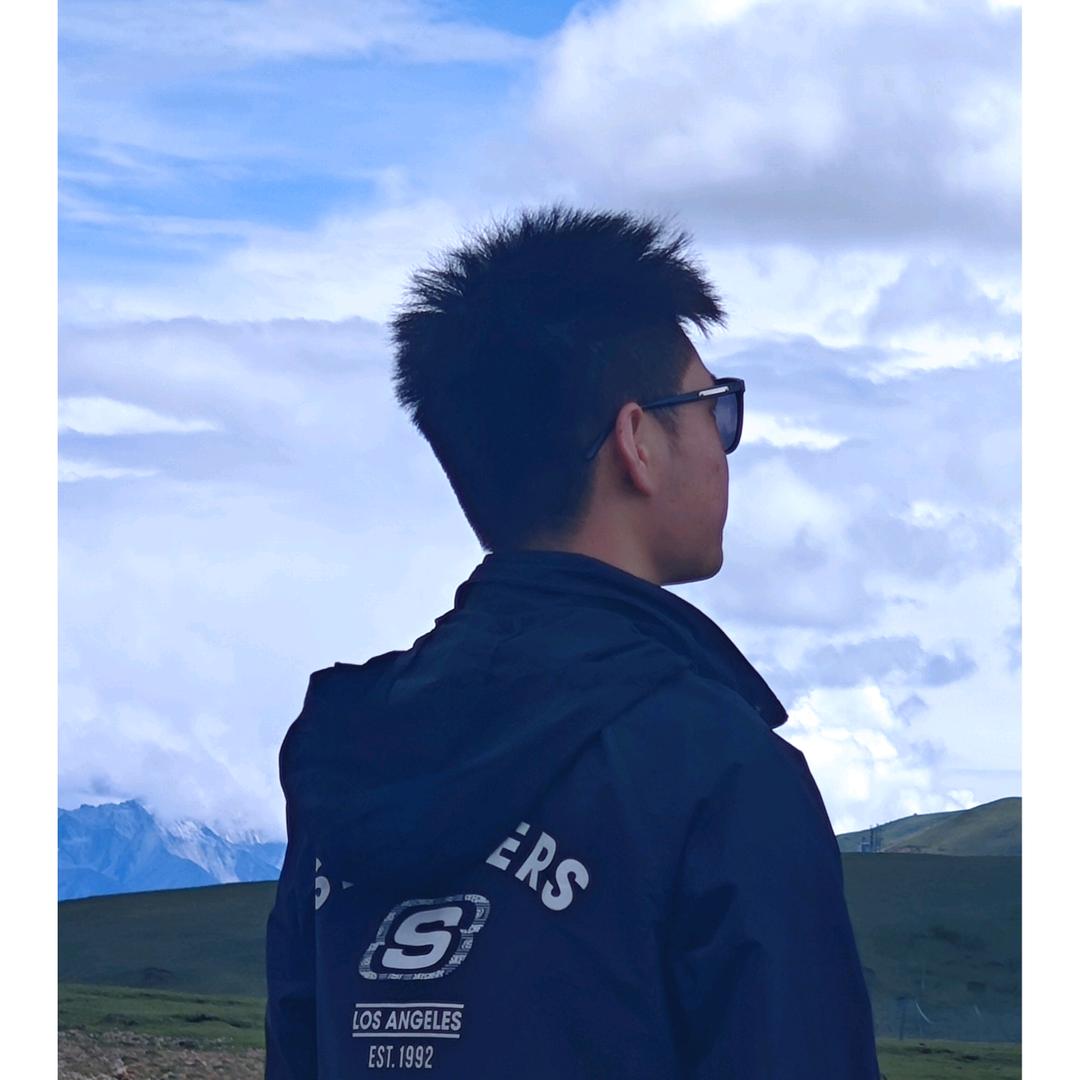 石头￥