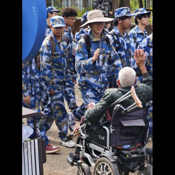 青春哲学派^空间