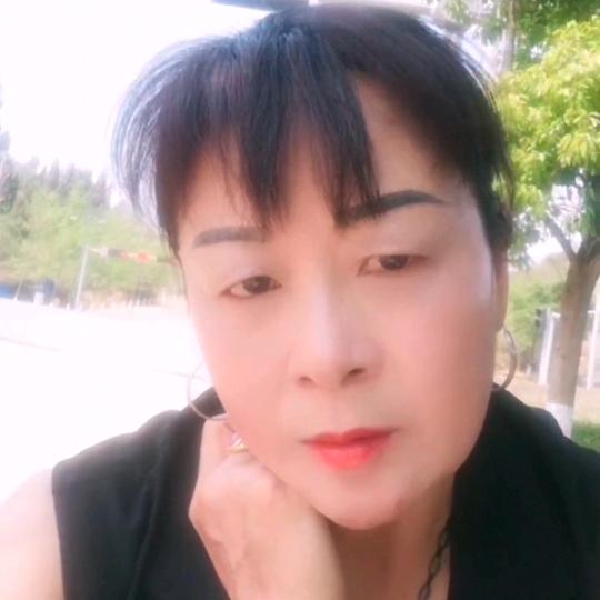 阿芳