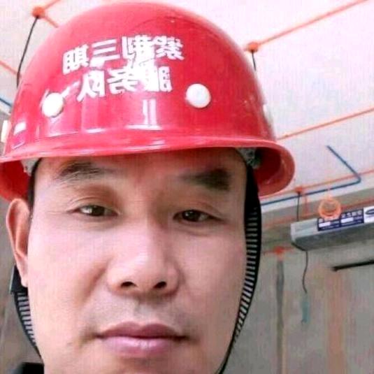，蓝天白云