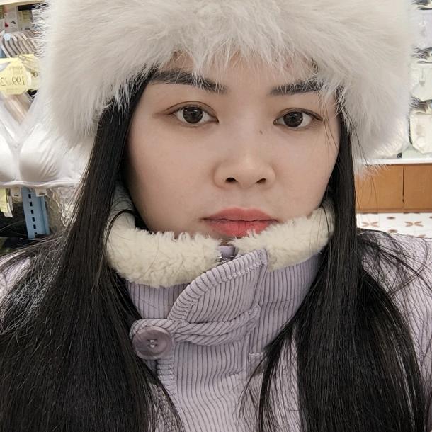 是芳芳吖