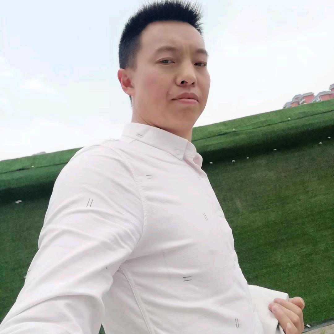阿龙