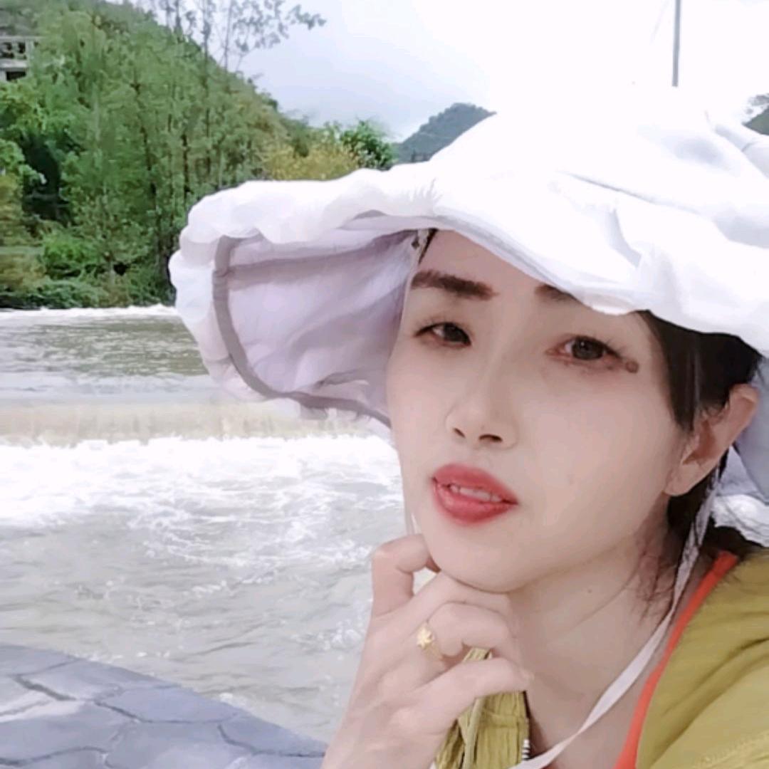 🌷红梅赞🌹🌹