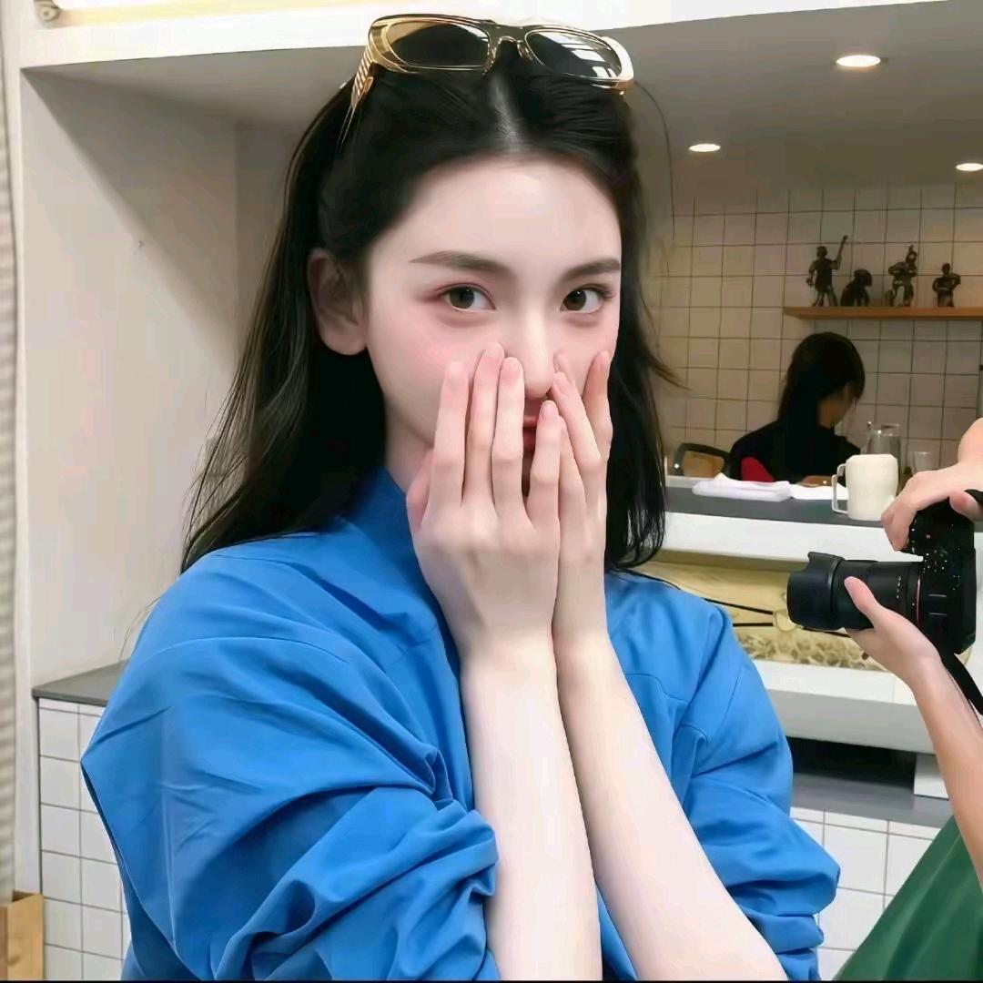 苏苏的衣橱间
