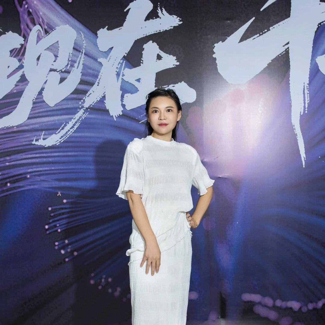 艳红｜美业空中人