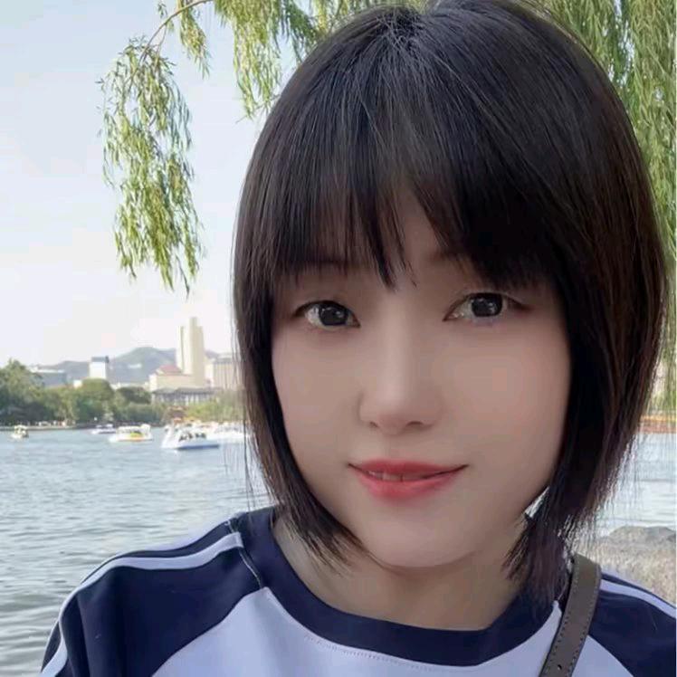 小老太爱冰💕