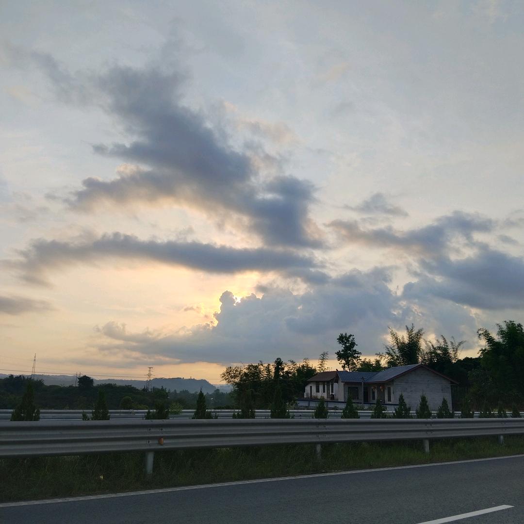 雨蒙