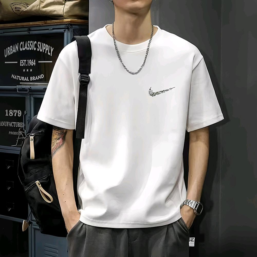 UOSU潮昇衣舍运动鞋服专卖店