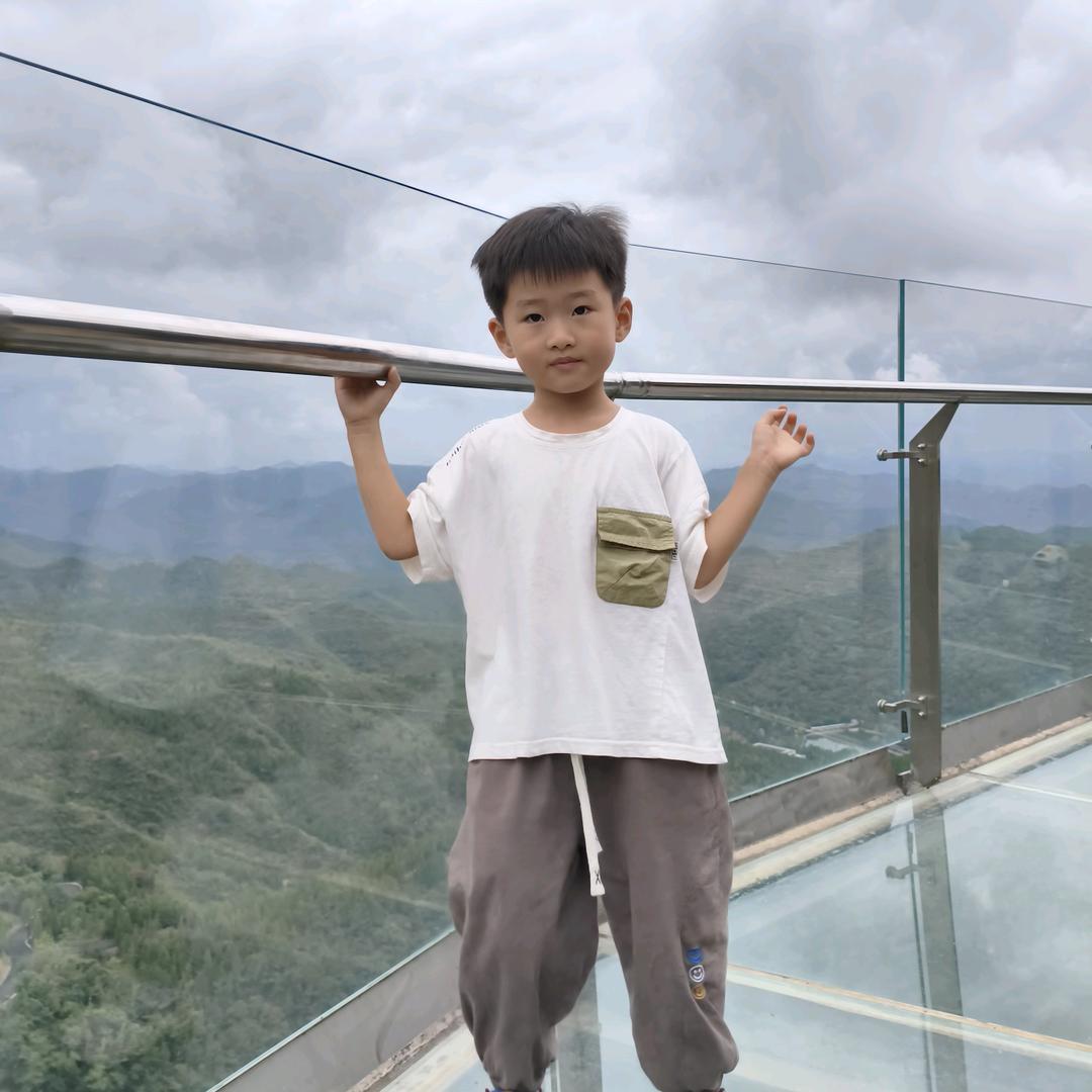 任你依靠，任你笑