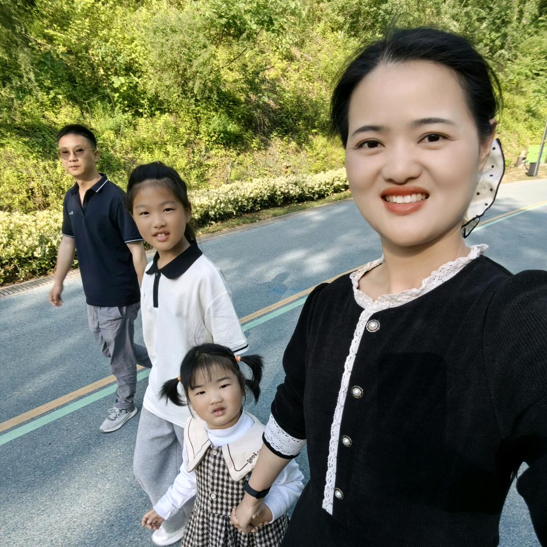 脸1点也不圆🤪
