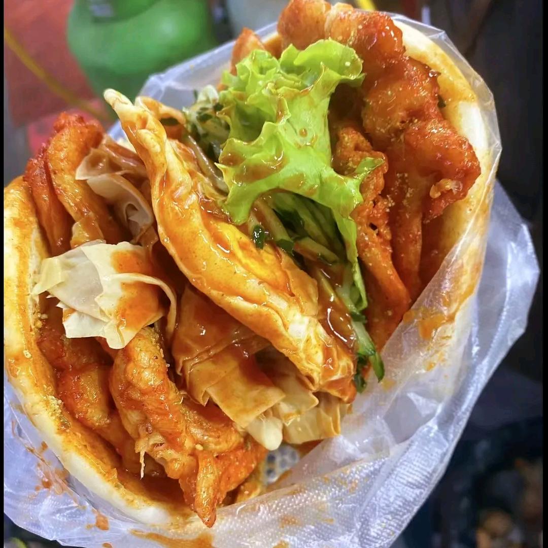 大名城🌻95年卖超大里脊饼宝妈