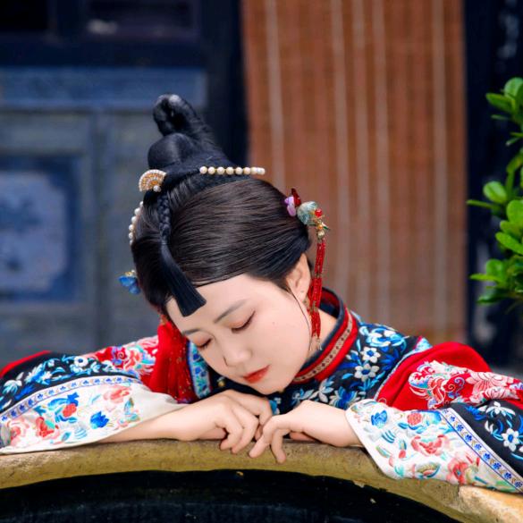 长红花艺（赵娜）