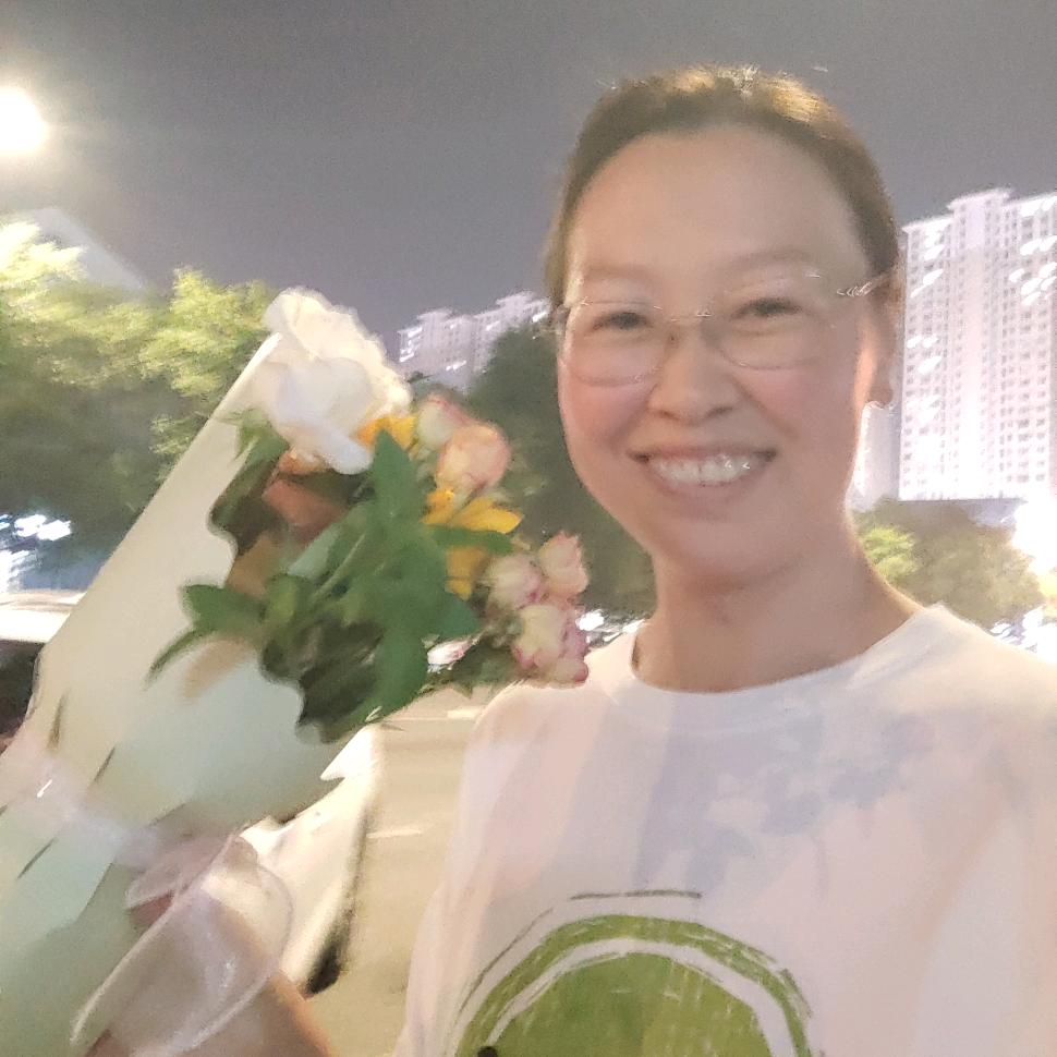丽丽姐🎤（首播筹备中）