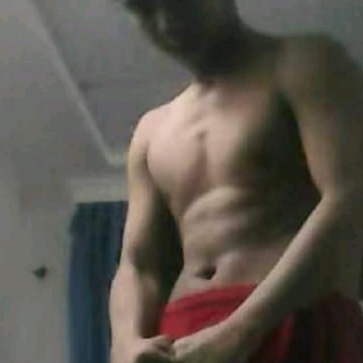 会游泳的胖黑娃