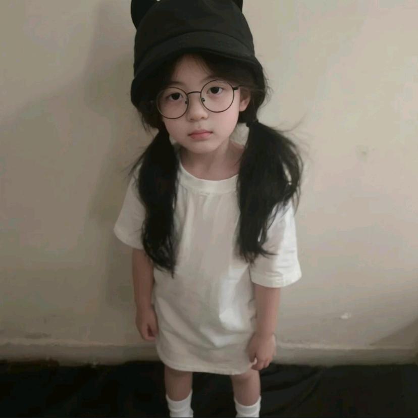 阿逸