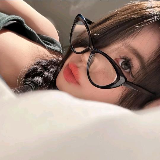 三.