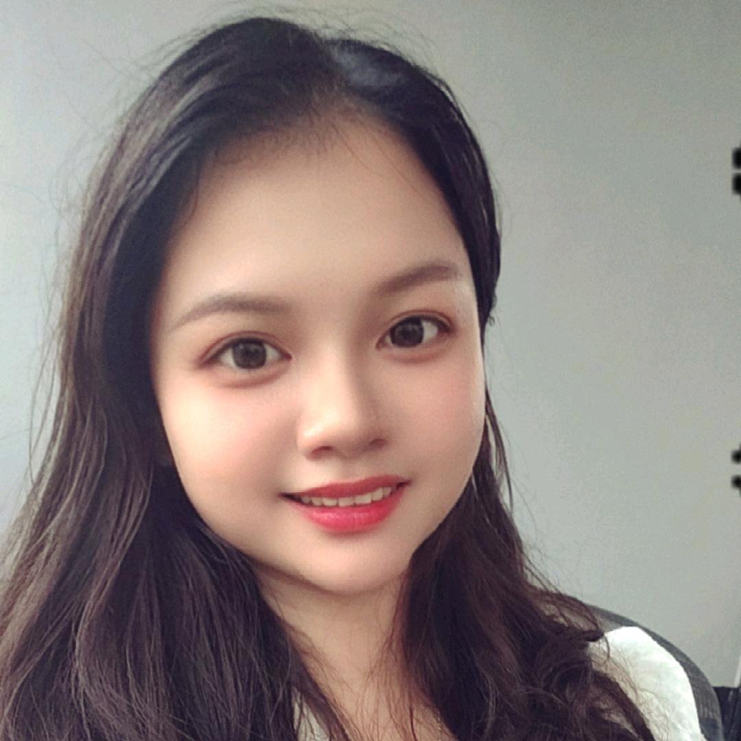 艾  米丽