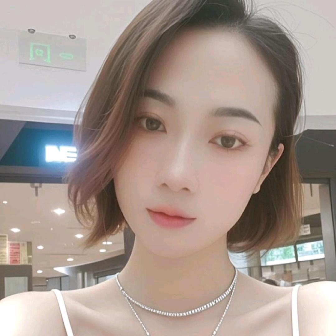 @秋秋