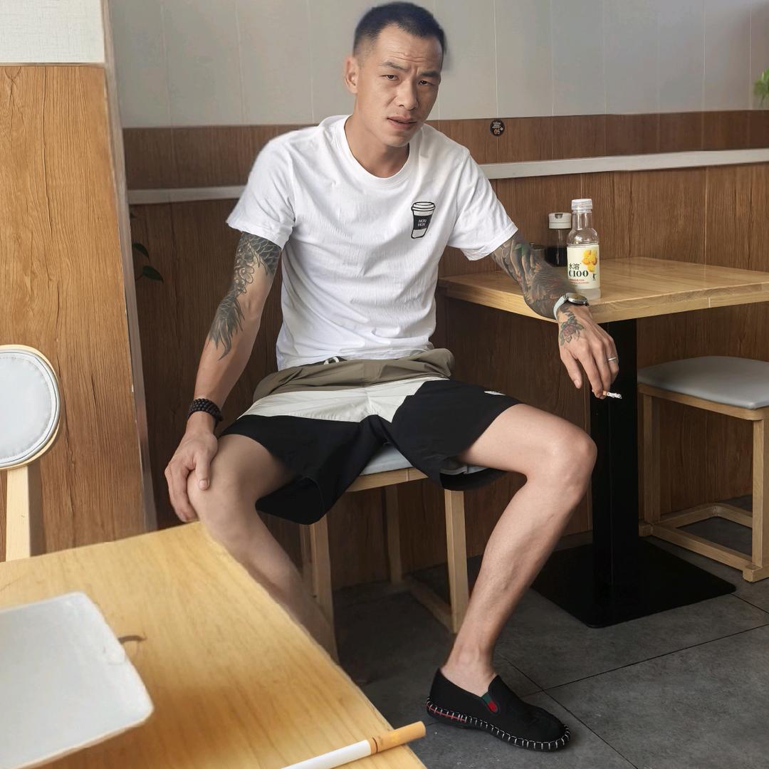 Mr陈