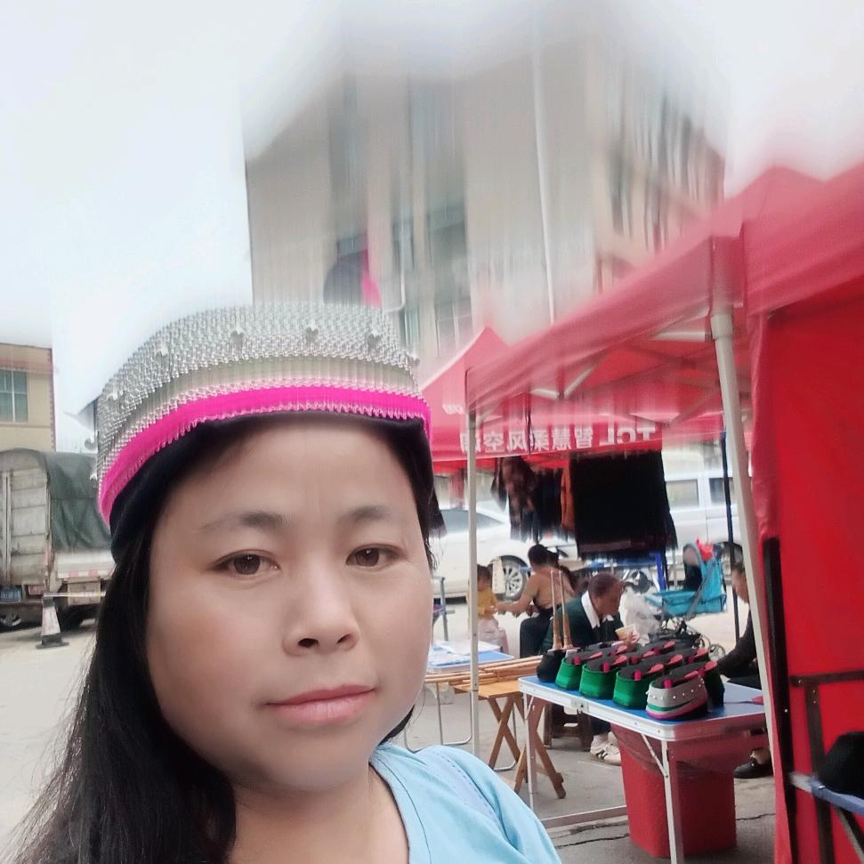 我的心伤透了，还可以爱谁？