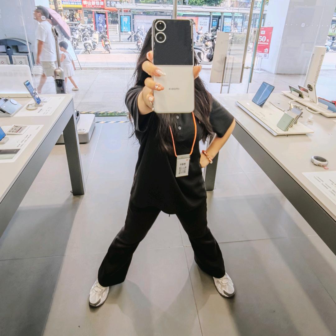 佛山东方广场一楼小米之家