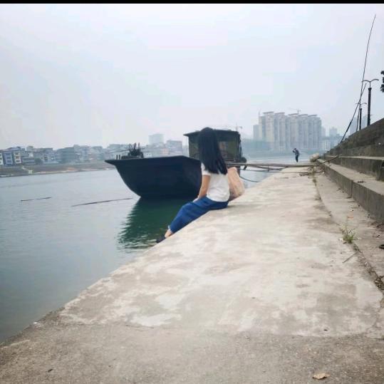 柳梢梢
