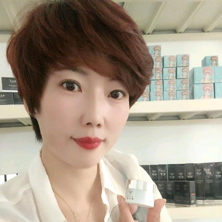 温士美调肤群姐