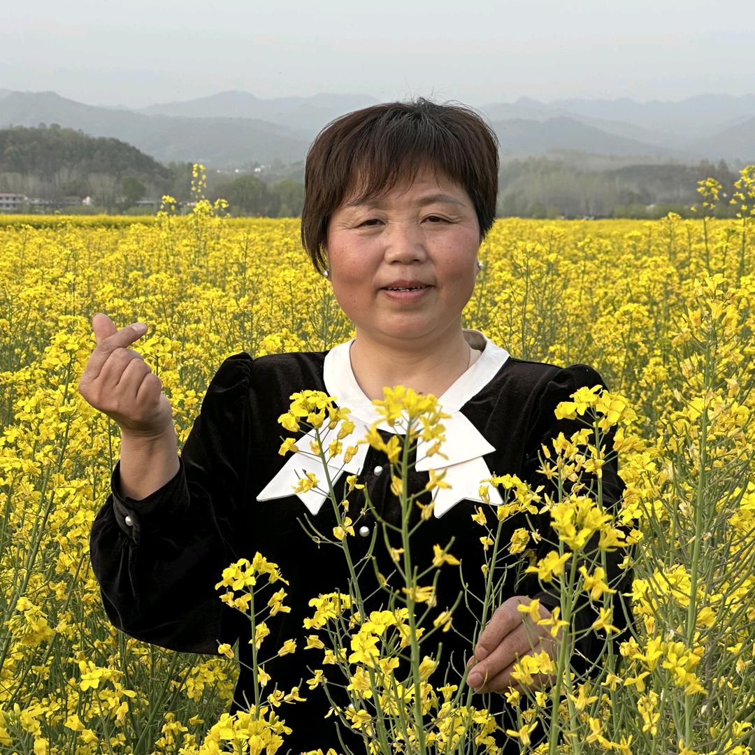 八亩村胡婆子