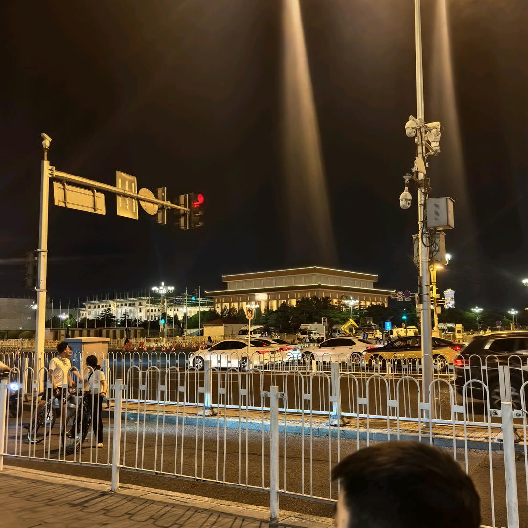 姐爱撸铁《晶小朵》