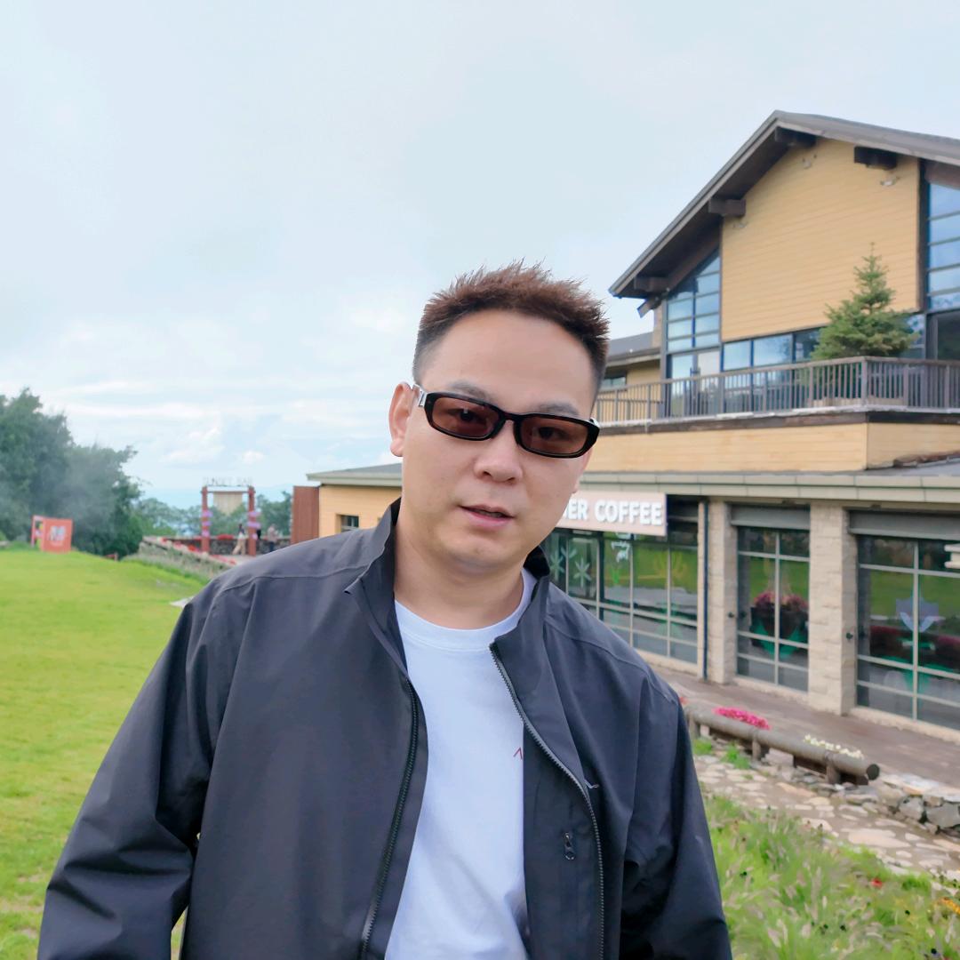 小孟总（勇往直前）