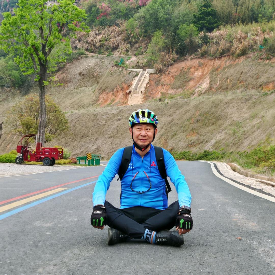 🚲快乐的骑行者