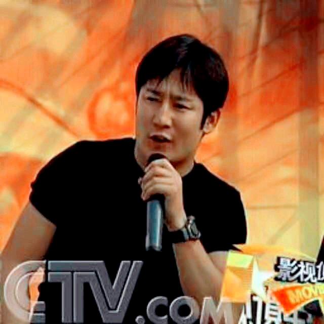 演员丁健